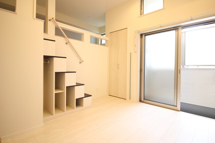 物件内観写真15　(居室)