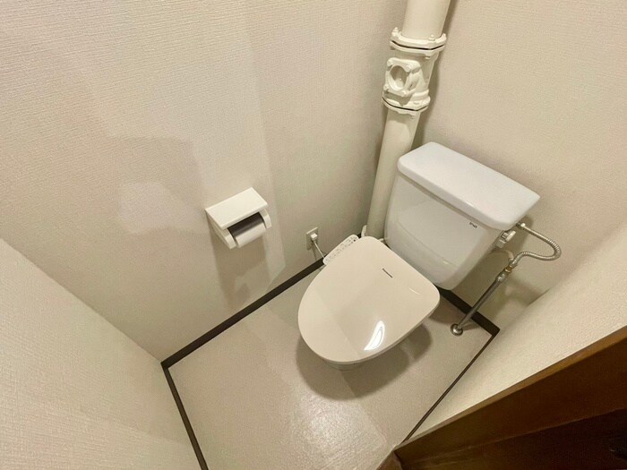 物件内観写真11　(トイレ)