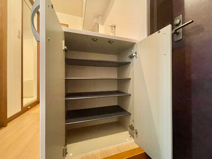 物件内観写真18　(収納)