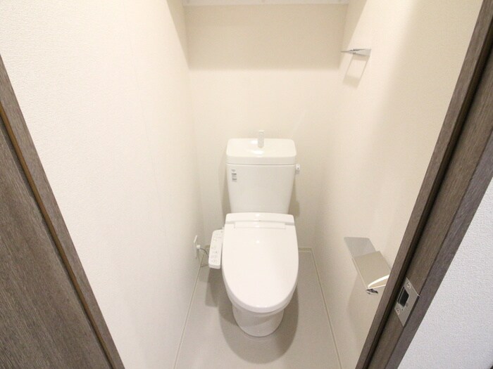 物件内観写真11　(トイレ)