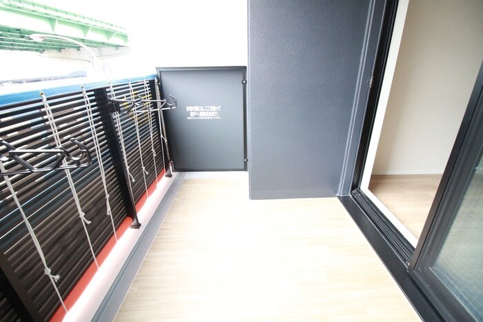 物件内観写真13　(ベランダ・バルコニー)