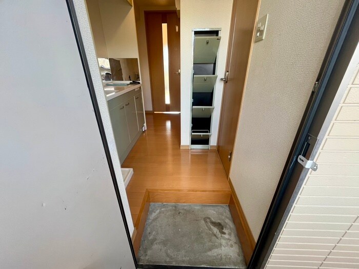 物件内観写真20　(玄関)