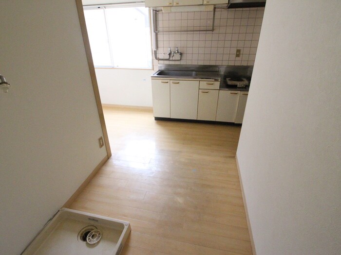 物件内観写真22　(廊下)