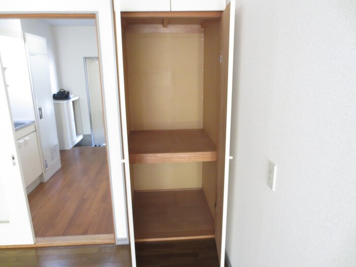 物件内観写真19　(収納)