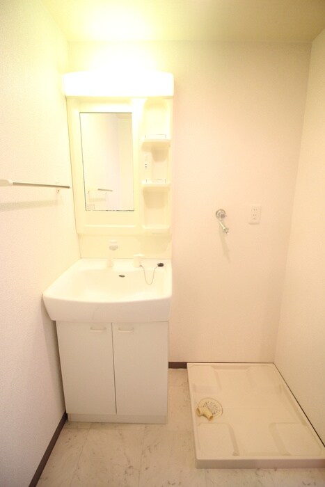 物件内観写真8　(洗面)