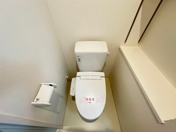 物件内観写真12　(トイレ)