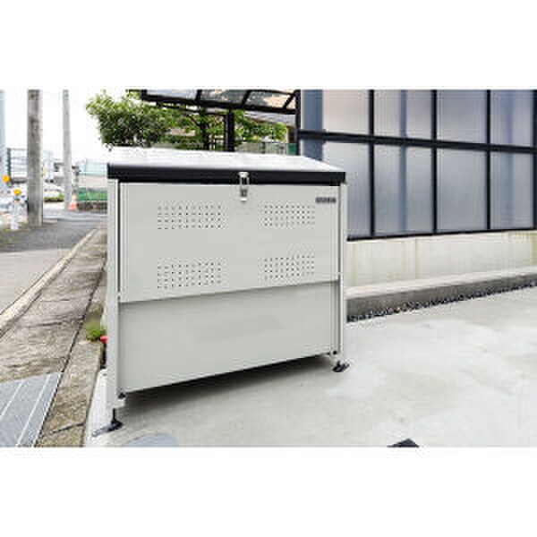 物件外観写真4　(建物設備)