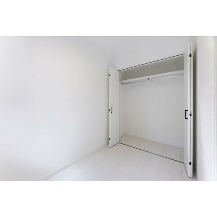 物件内観写真9　(収納)