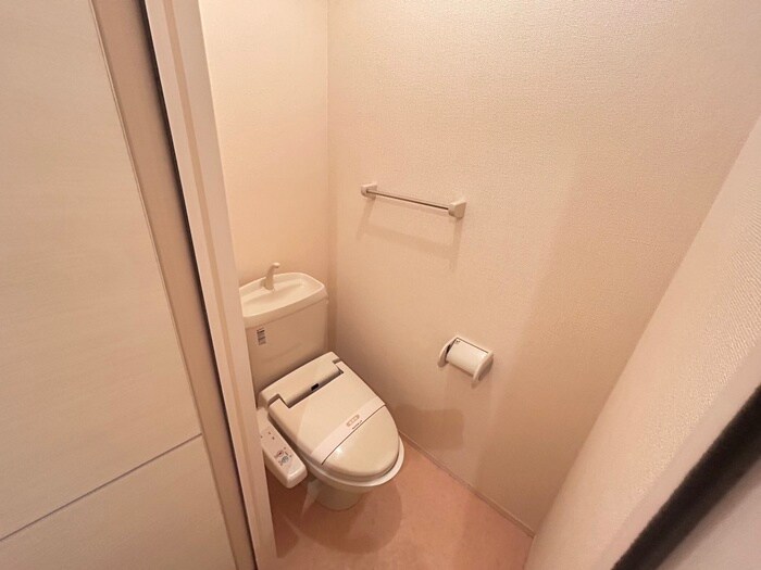 物件内観写真11　(トイレ)