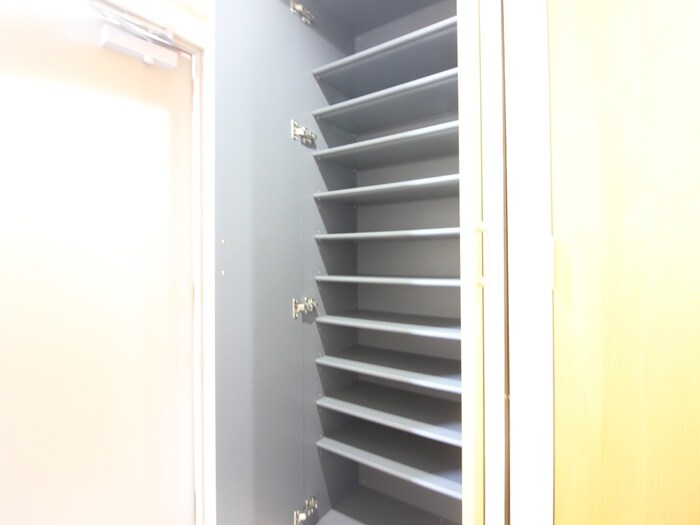 物件内観写真17　(靴箱)