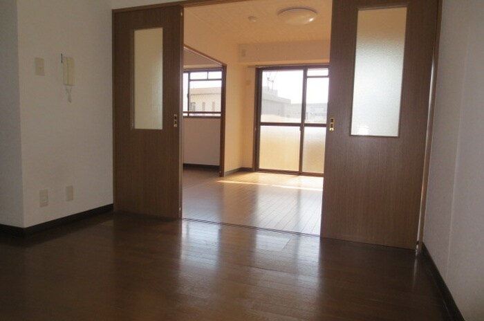 物件内観写真6　(居室)