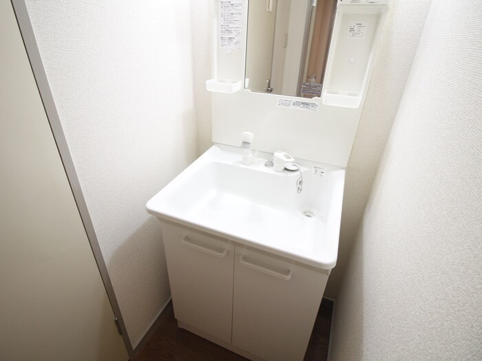 物件内観写真12　(洗面)