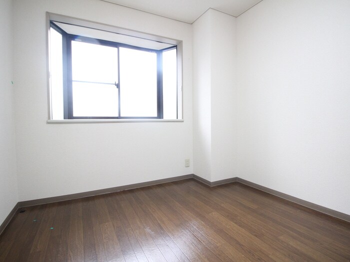 物件内観写真15　(居室)