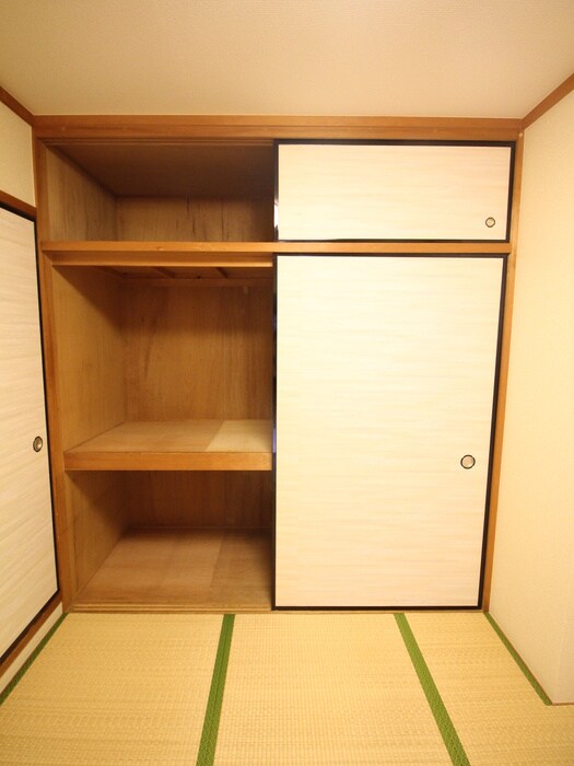 物件内観写真21　(収納)