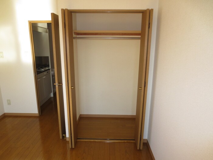 物件内観写真10　(収納)