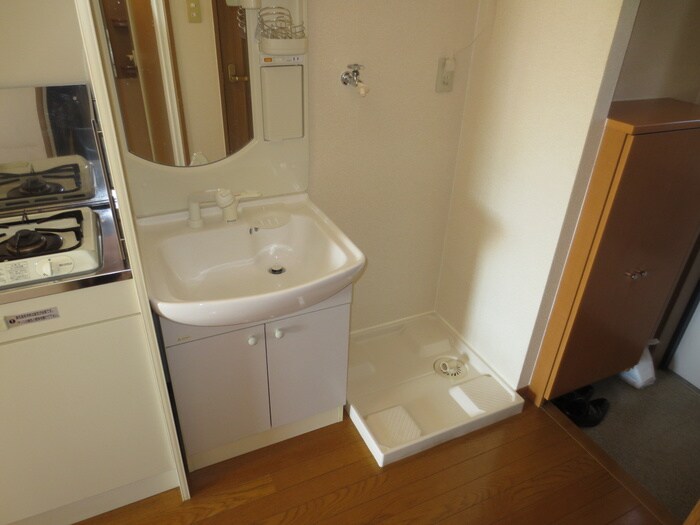 物件内観写真13　(洗面)