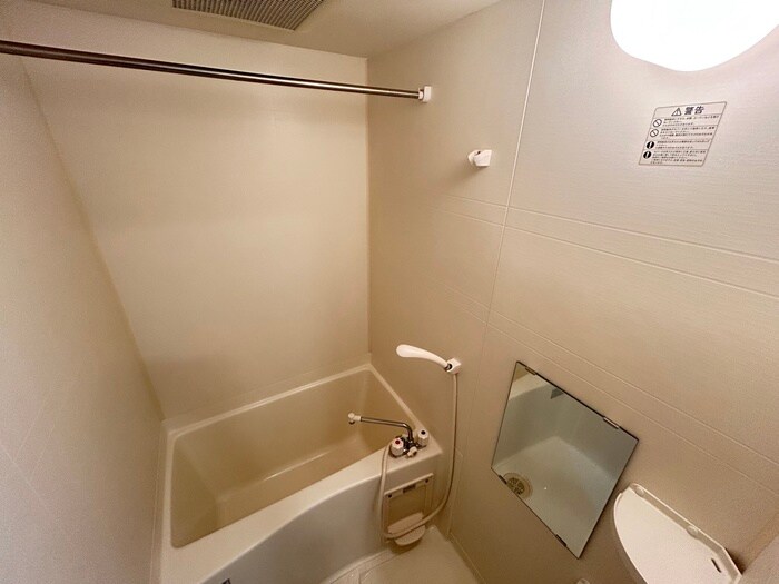 物件内観写真10　(バス／シャワールーム等)