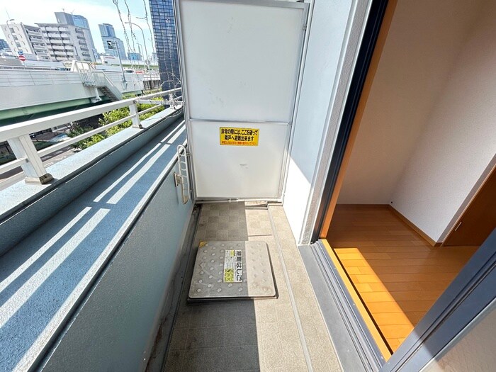 物件内観写真14　(ベランダ・バルコニー)