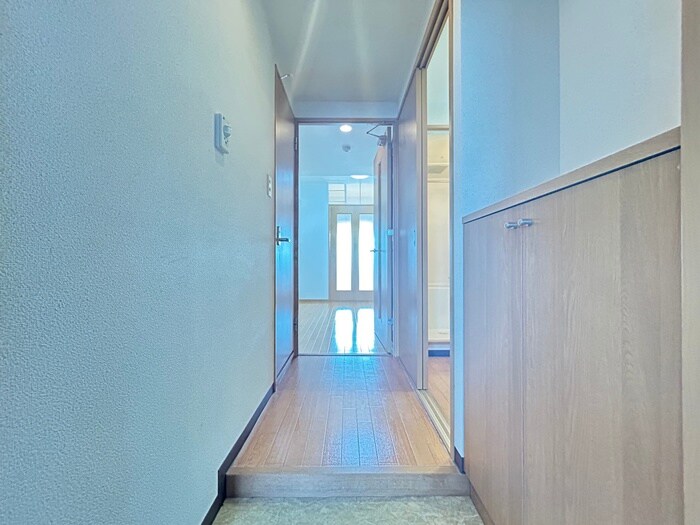 物件内観写真15　(廊下)
