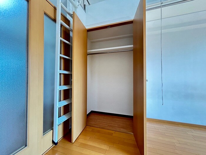 物件内観写真17　(収納)