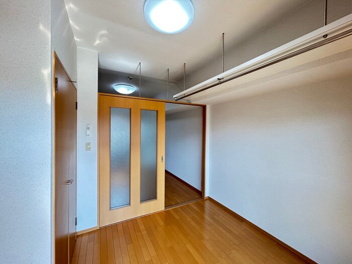 物件内観写真21　(居室)