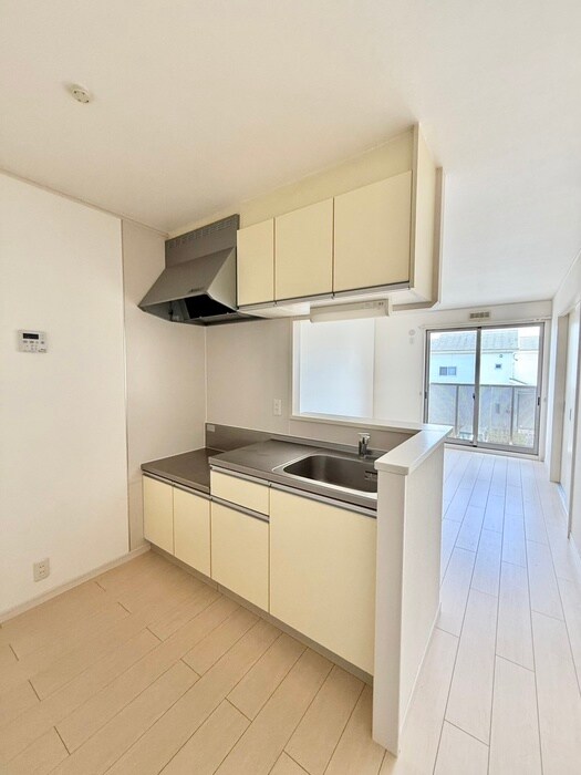 物件内観写真13　(キッチン)