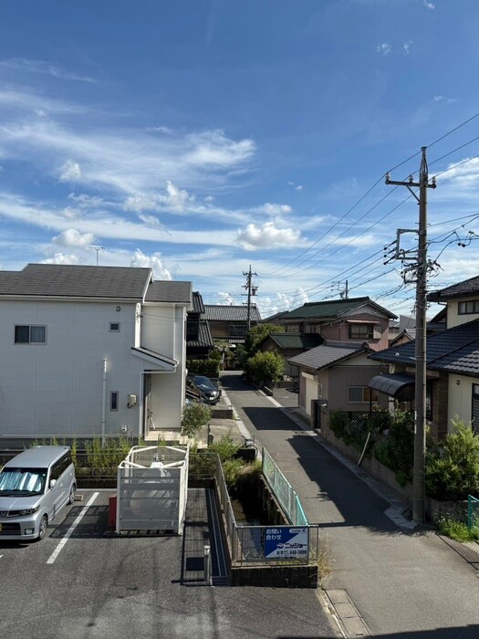 物件内観写真15　(室内からの展望)