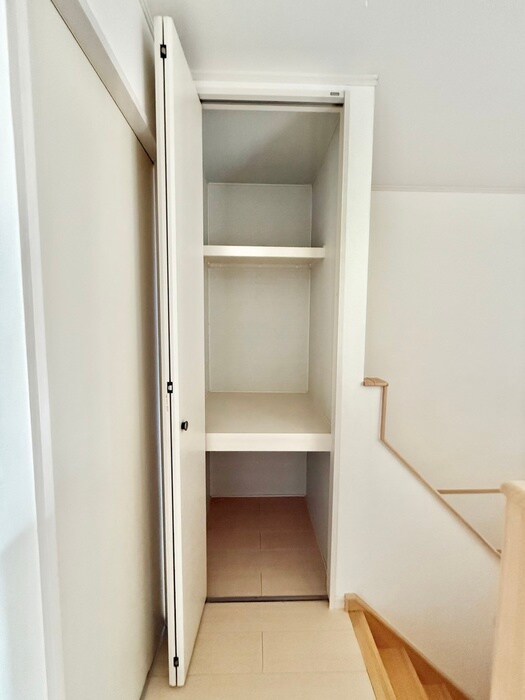 物件内観写真20　(収納)