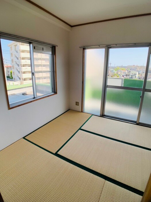 物件内観写真13　(居室)