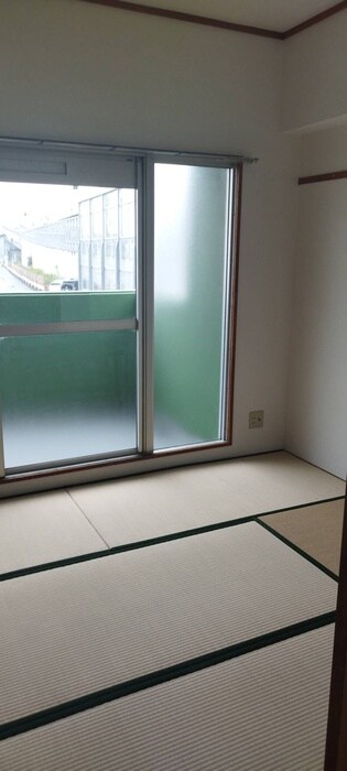 物件内観写真15　(居室)