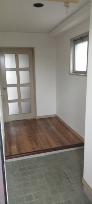 物件内観写真18　(廊下)