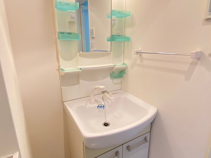 物件内観写真11　(洗面)