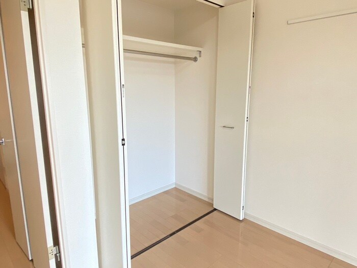 物件内観写真13　(収納)