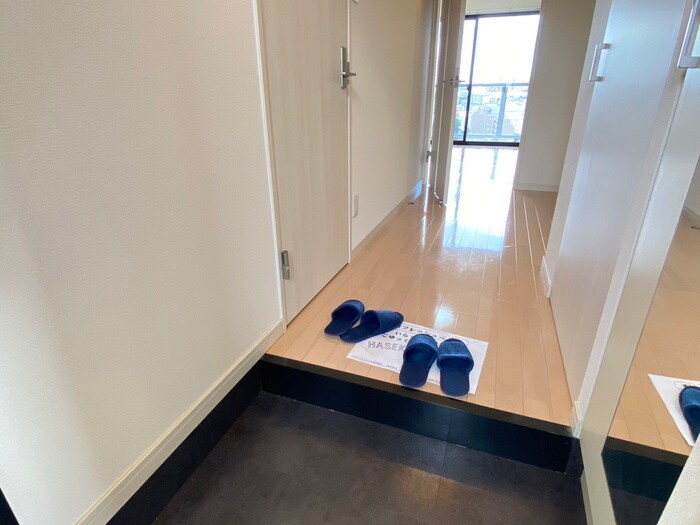 物件内観写真17　(玄関)