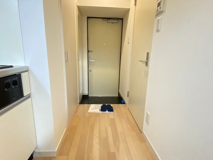 物件内観写真18　(廊下)