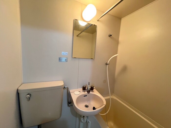 物件内観写真10　(洗面)