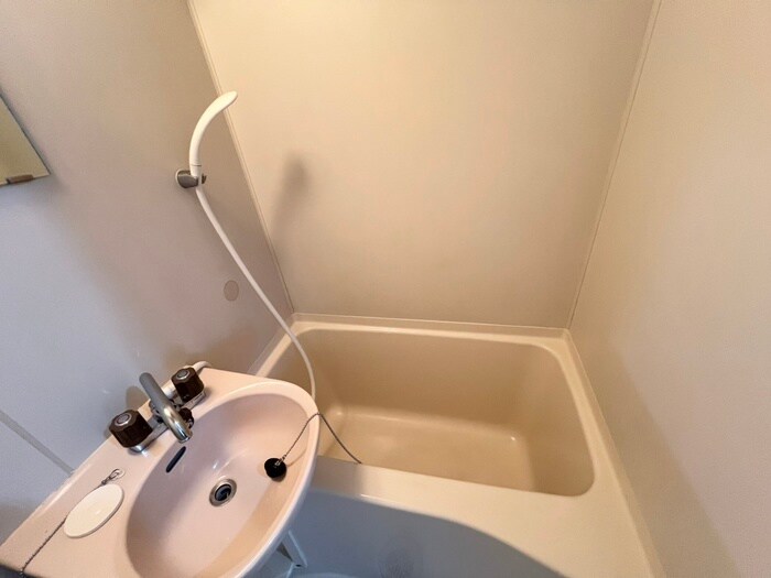 物件内観写真11　(バス／シャワールーム等)