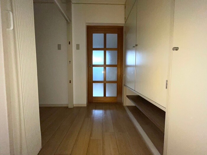 物件内観写真19　(廊下)