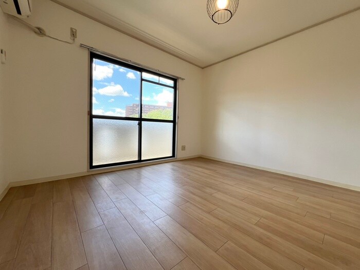 物件内観写真20　(居室)