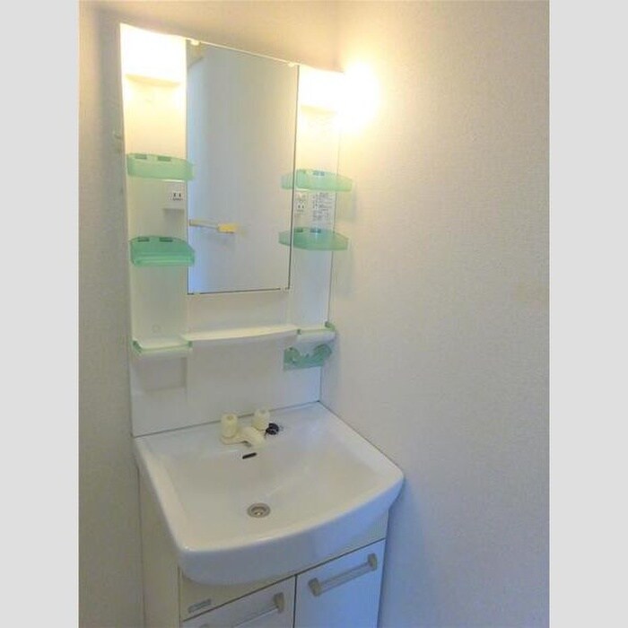 物件内観写真4　(洗面)