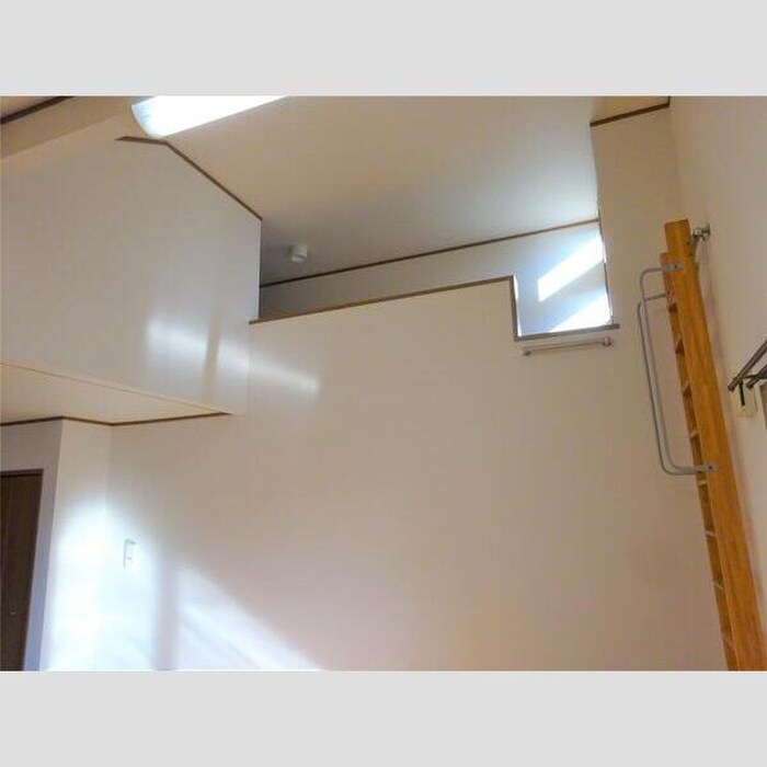 物件内観写真7　(ロフト)