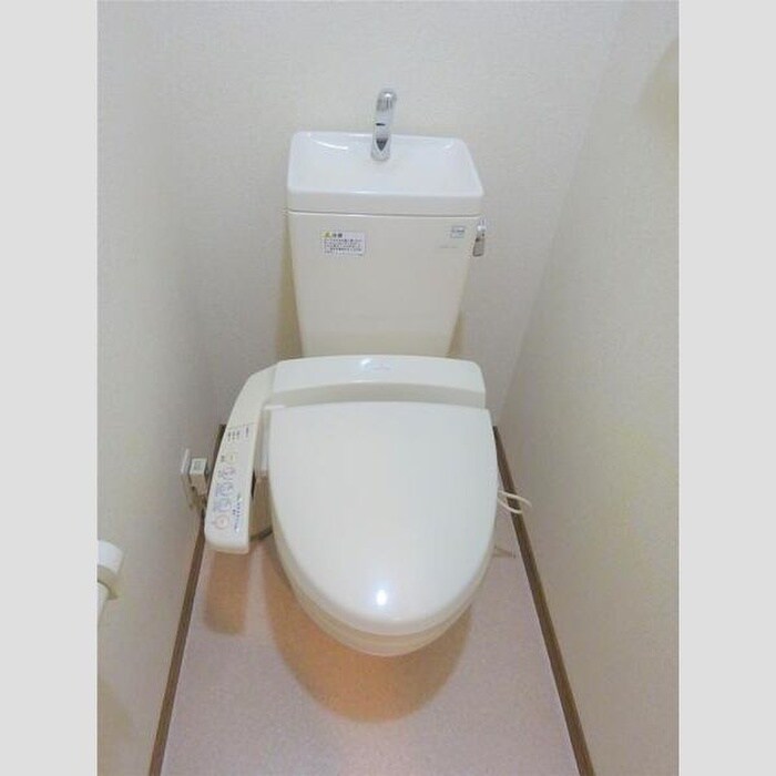 物件内観写真9　(トイレ)