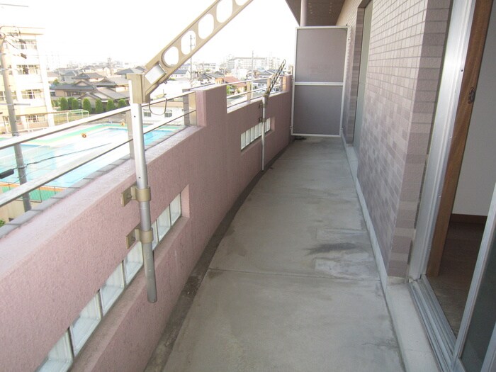 物件内観写真16　(ベランダ・バルコニー)