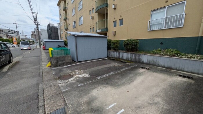 物件外観写真5　(外観写真)