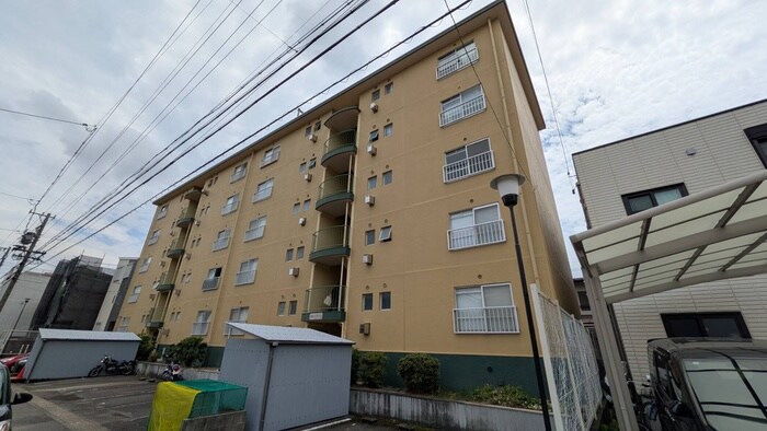 物件外観写真6　(外観写真)