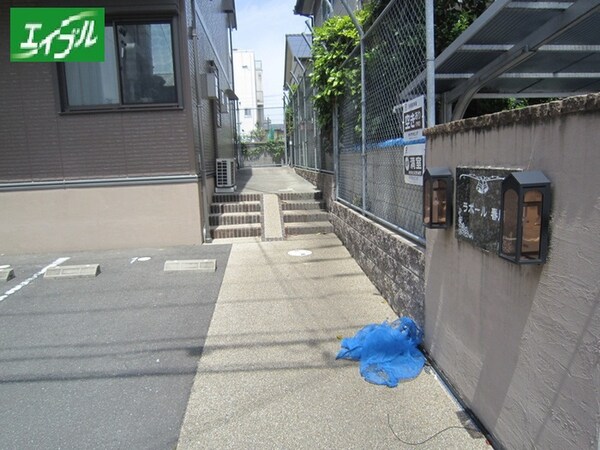 エントランス部分