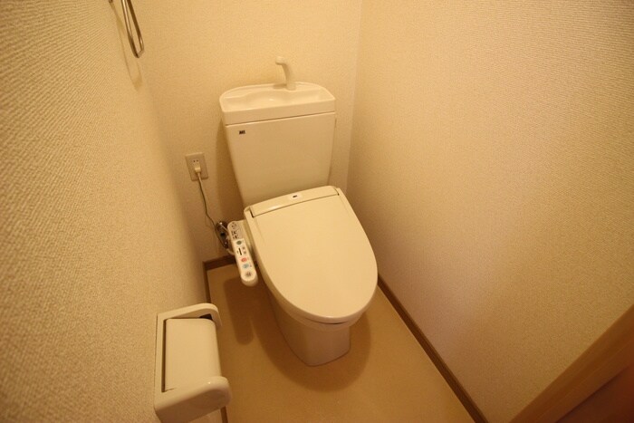 物件内観写真10　(トイレ)