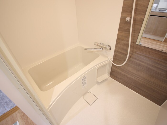 物件内観写真12　(バス／シャワールーム等)