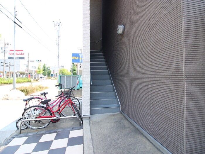 物件外観写真5　(建物設備)