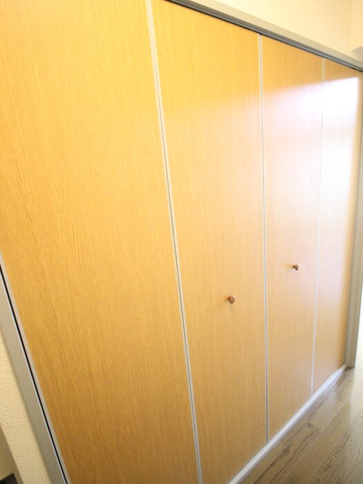 物件内観写真15　(収納)